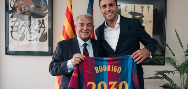 رسميًا: برشلونة يعلن التعاقد مع رودري